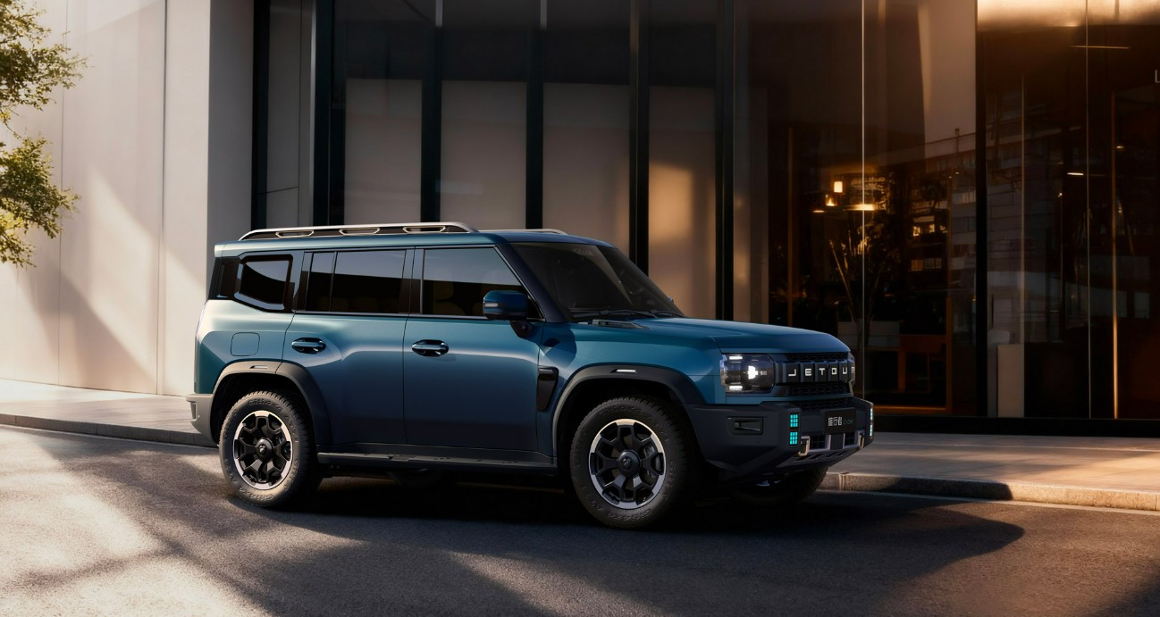 Jetour Traveller C-DM 4WD: Der elektrifizierte Offroad-SUV für eine neue Generation von Abenteurern